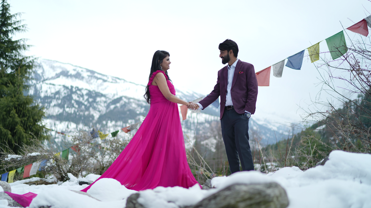 Pre-Wedding Shoot by Pawan Studio